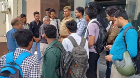 छत्तीसगढ़: फीस लेकर परीक्षा नहीं कराई, छात्रों के भविष्य से दो साल से हो रहा खिलवाड़