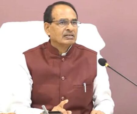 “सब गड़बड़ करते हैं!” – शिवराज का वन अधिकारियों पर बड़ा हमला, भ्रष्टाचार पर सीधी चेतावनी