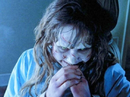 Horror Movie: 13 рд╕рд╛рд▓ рдмрд╛рдж рднреА рдЗрд╕ рдлрд┐рд▓реНрдо рдХрд╛ рдЦреМрдл рдЬрд┐рдВрджрд╛, рдЖрдЬ рднреА рд▓реЛрдЧ рдЗрд╕рдХреЗ рдирд╛рдо рд╕реЗ рдХрд╛рдВрдкрддреЗ рд╣реИрдВ