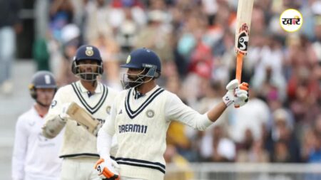 भारत-इंग्लैंड चौथा टेस्ट हुआ ड्रॉ, जडेजा-सुंदर ने रचा इतिहास, अब सबकी निगाहें आखिरी मैच पर टिकी भारत ने इंग्लैंड से बचाया पारी का हार