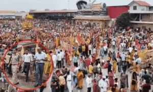 भगदड़ में गई दो महिलाओं की जान