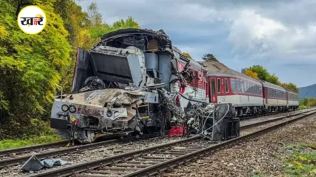 दो यात्री ट्रेनों के टक्कर से मचा हड़कंप