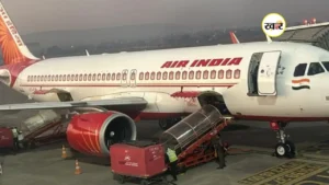 दिल्ली से मुंबई जा रही Air India विमान की अचानक हुई लैंडिंग