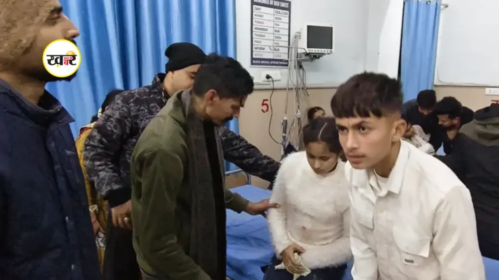 25 से अधिक छात्र और 6 टीचर घायल