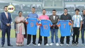 CM रेखा गुप्ता मैदान पर पहुंचते ही मचा हंगामा