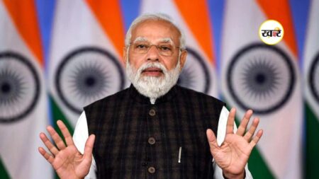 केरल होगा ‘केरलम’, श्रीनगर में बनेगा एयरपोर्ट और रेल-मेट्रो प्रोजेक्ट्स को मोदी कैबिनेट की मीटिंग में इन फैसलों को मिली मंजूरी केरल होगा ‘केरलम’,