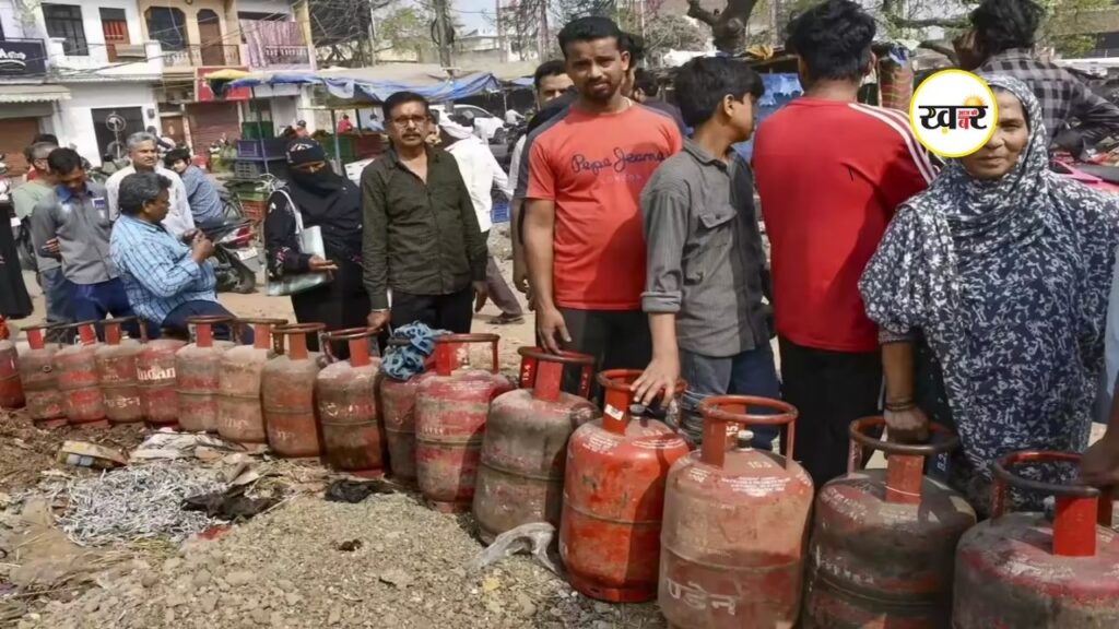 PNG Connection Discount 500 Rupees: LPG संकट के बीच बड़ा फैसला,PNG कनेक्शन पर ₹500 की छूट; ब्लैक मार्केटिंग पर सरकार का सख्त एक्शन LPG संकट के बीच बड़ा फैसला
