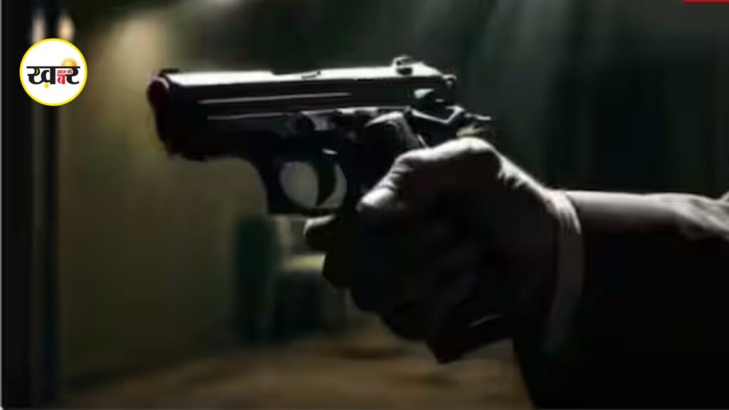 दिल्ली के करोल बाग में चली गोलियां