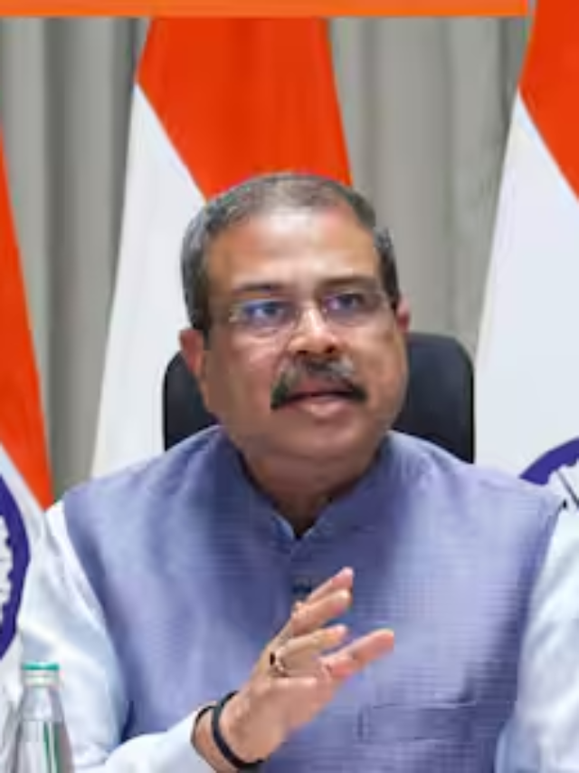 अगले साल से NEET परीक्षा ऑनलाइन होगी