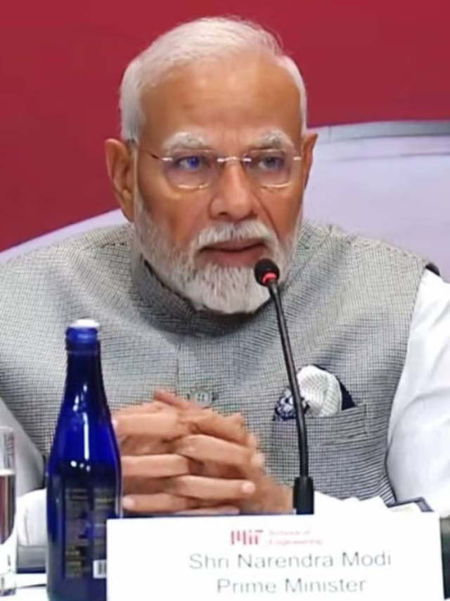 PM मोदी ने ‘द हेग ‘ में CEO राउंड टेबल बैठक में वैश्विक उद्योगपतियों से की मुलाकात
