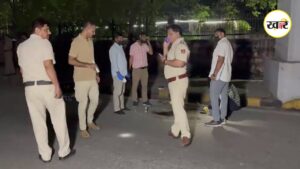 दिल्ली पुलिसकर्मी ने टीचर पत्नी को गोली मारी
