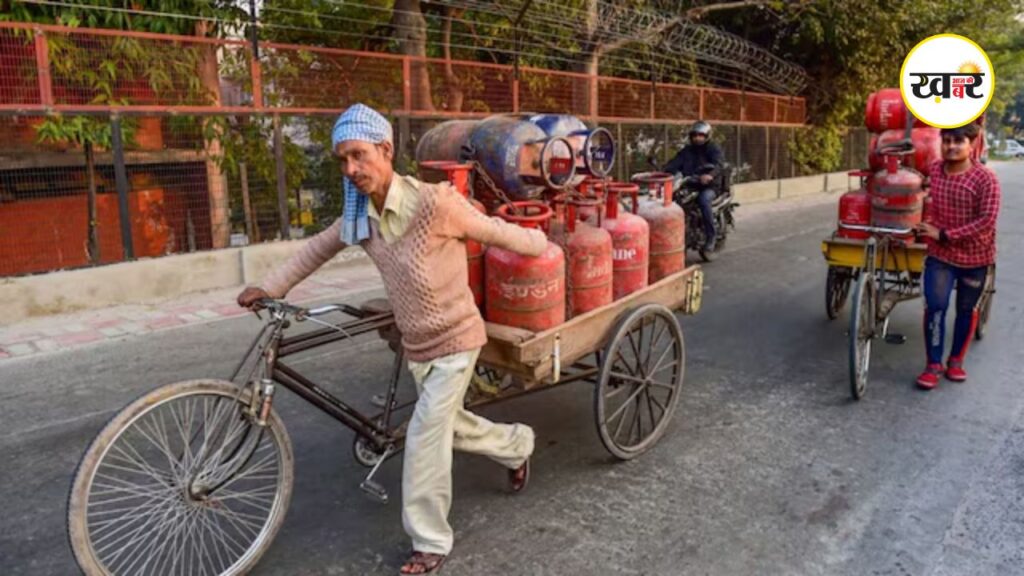सस्ते हुए कमर्शियल एलपीजी सिलिंडर