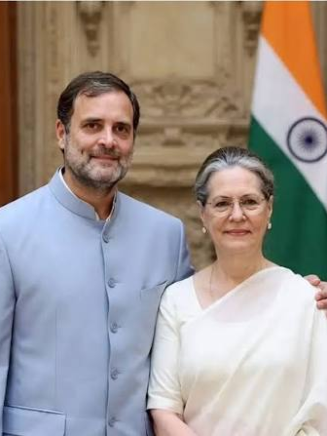 Vande Mataram Controversy: सोनिया-राहुल पर शिकायत से भड़की कांग्रेस, खरगे बोले- गांधी-नेहरू पर भी दर्ज हो केस