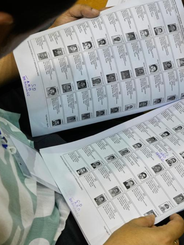 Delhi SIR 2026: वोटर लिस्ट में बड़े नाम, कई को नोटिस