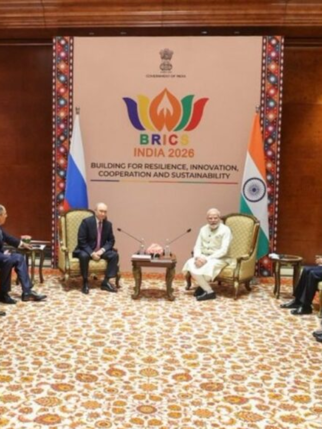 BRICS Summit से पहले मिले मोदी-पुतिन, 45 मिनट चली अहम द्विपक्षीय बैठक